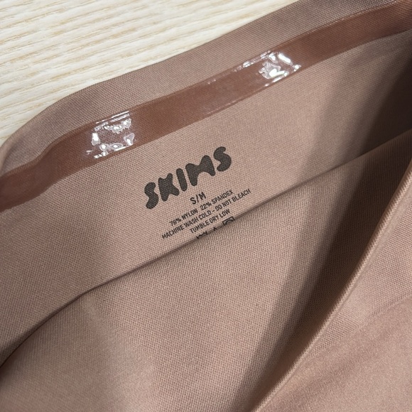 SKIMS Core Control Thong - Picture 3 of 4